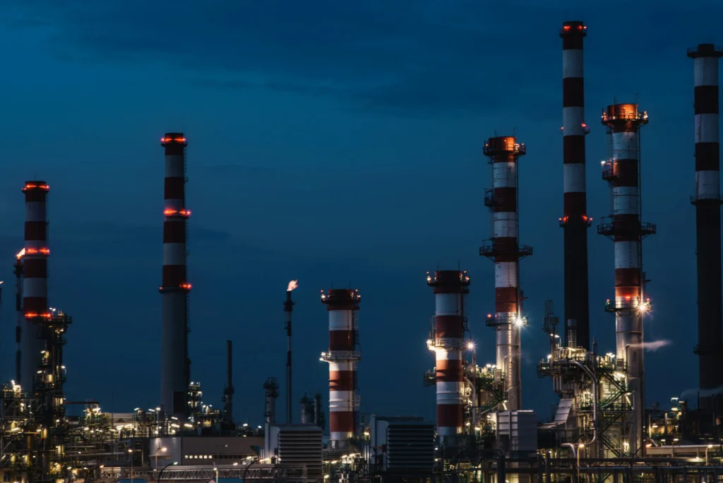 Safetracs International - Trusted supplier of industrial safety equipment, PPE, MRO products, and procurement solutions in Qatar.